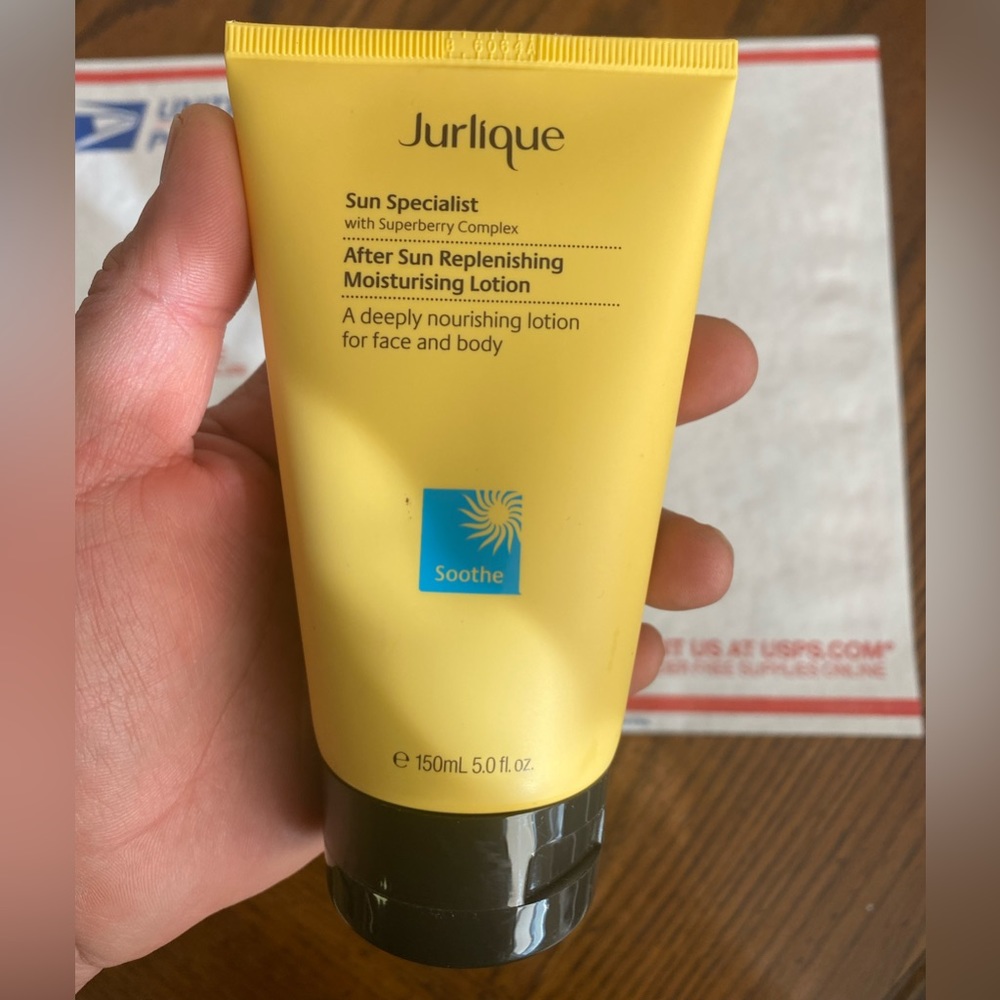 Jurlique  After Sun Replenishing Moisturizing Lotion 5.0 fl oz